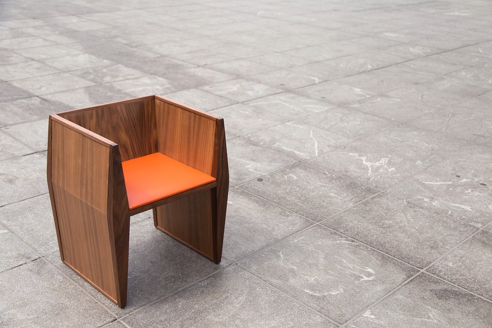 modern dining chairs, restaurant seating by SENTIENT, the Sapience chair