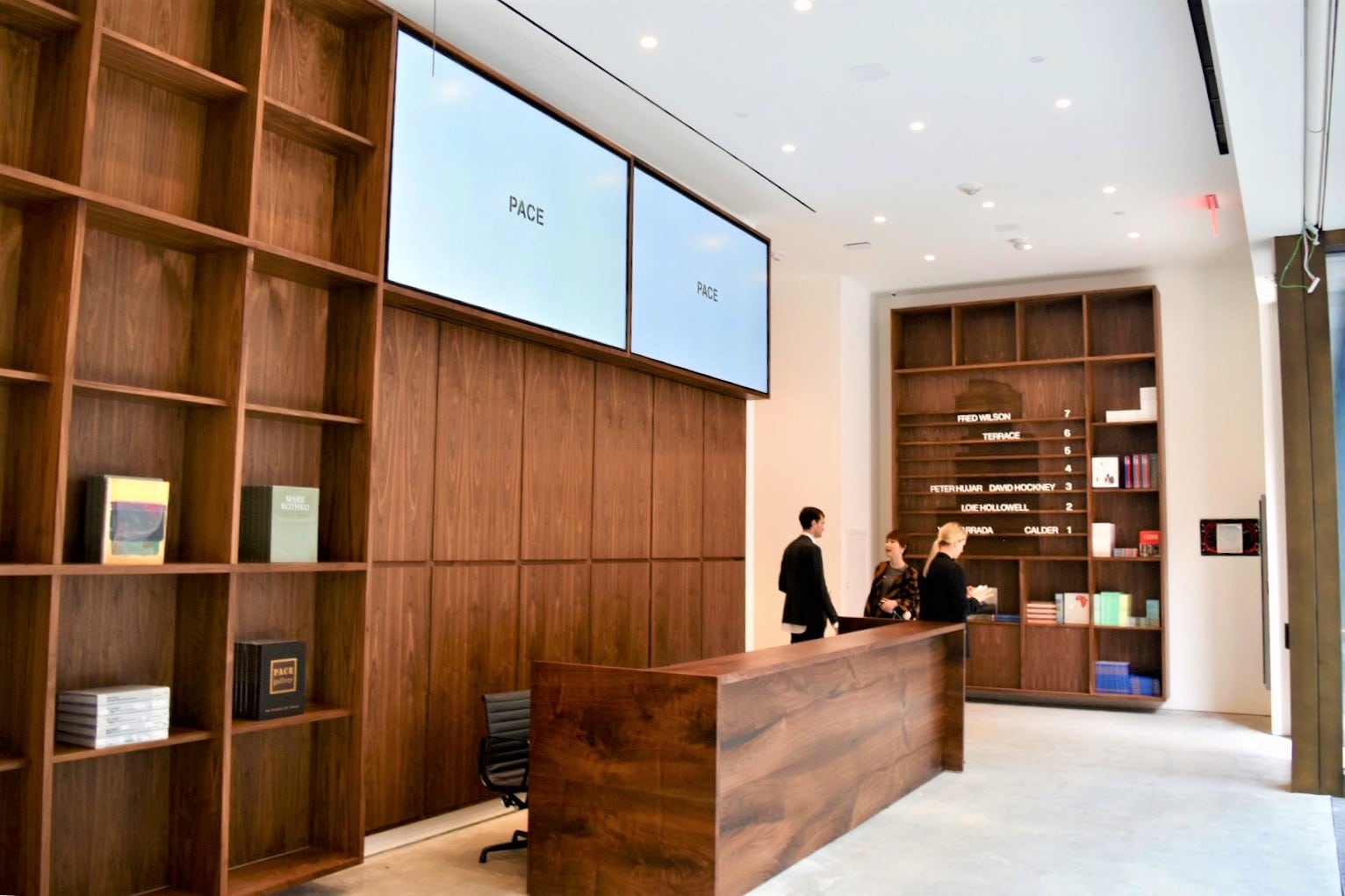 modern lobby furniture and millwork at Pace Gallery by SENTIENT